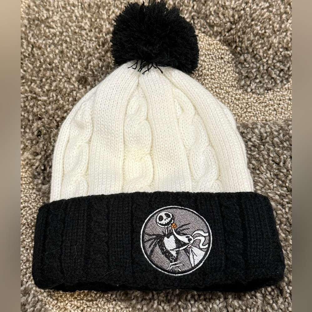 NWOT Disney Nightmare Before Christmas Jack & Zero Patch Pom Beanie OS